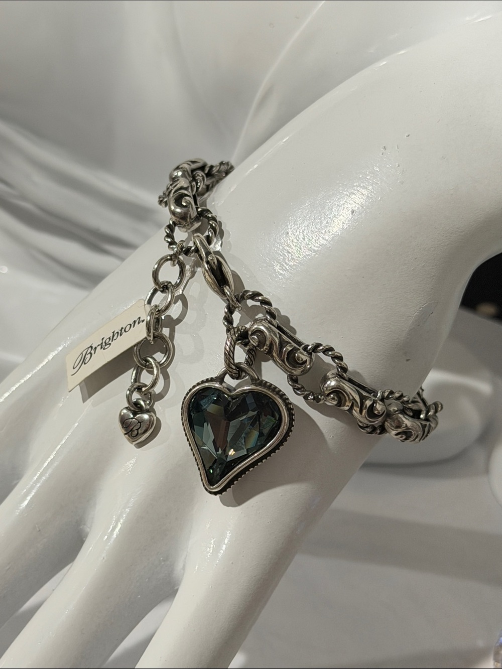 🆕💎RARE BRIGHTON VINTAGE SLVR BLUE Swarovski Crystal ‘BiBi Gem Heart’ Bracelet!